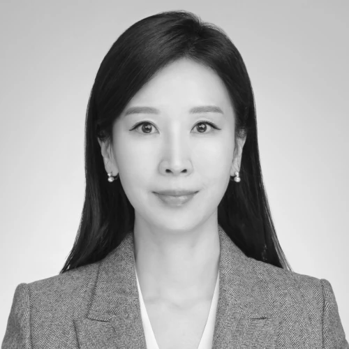 Dr HwaJung Kim